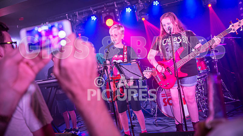 Clash of the Bloosers-17 - CLASH OF THE BLOOSERS