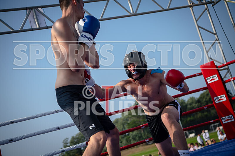 BOUT 4 - Alex -Quarter Pounder- Finer v Chris -Granite- Gavey-19 - BOUT 4 - Alex 'Quarter Pounder' Finer v Chris 'Granite' Gavey