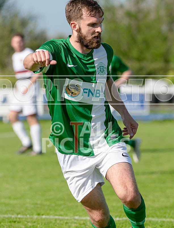 Guernsey v Upton Park-18 - GUERNSEY v UPTON PARK