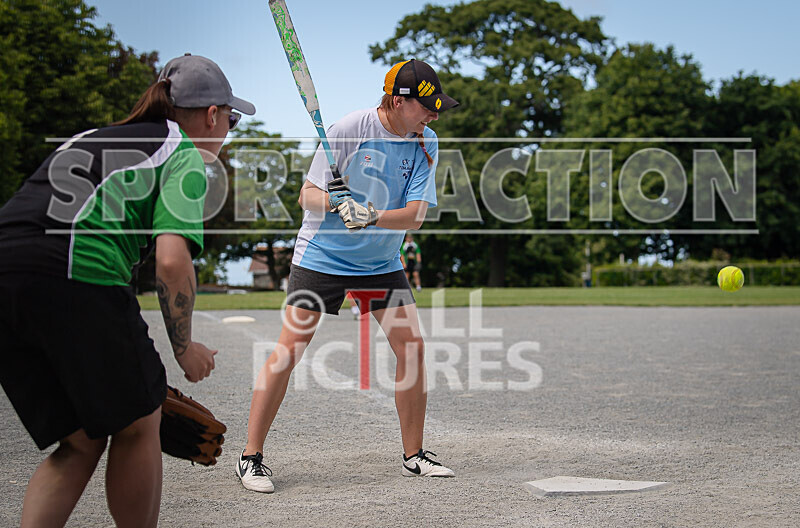 Manor Farm Donkeys v Tomahawks-98 - MANOR FARM DONKEYS v TOMAHAWKS