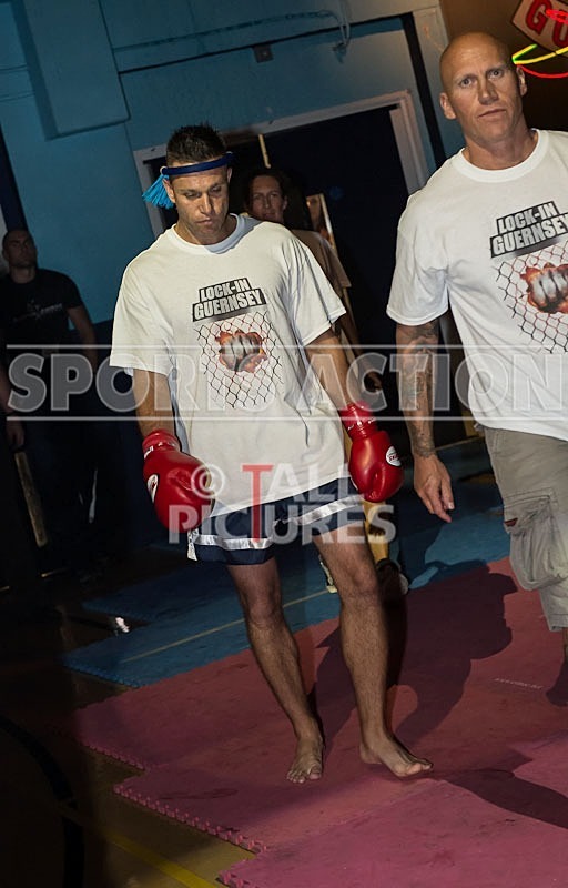 Cage Fighting_2012_Bout 6-1 - BOUT-6