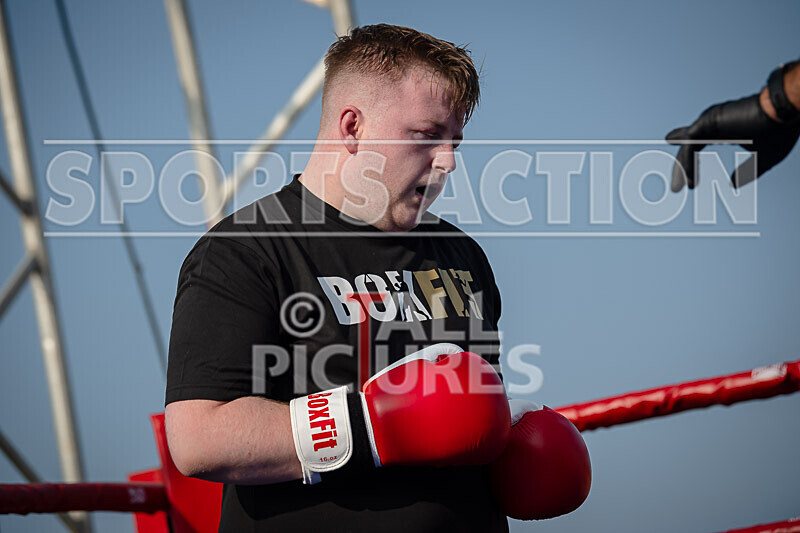 BOUT 6 - Tony -Foxey- Fox v Tyler -the Lion- Quintels-29 - BOUT 6 - Tony 'Foxey' Fox v Tyler 'the Lion' Quintels