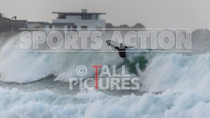 Surfing_New Years Eve 2021-100 - NEW YEARS EVE SURFING 2021