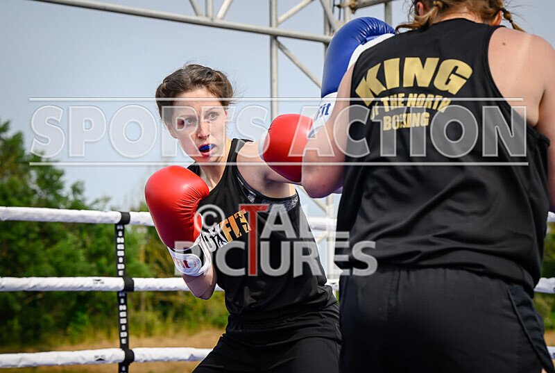 BOUT 1 - Emma the Mentalist Martin v Joanna the Hammer Wheatley-18 - BOUT 1 - Emma 'the Mentalist' Martin v Joanna 'the Hammer' Wheatley