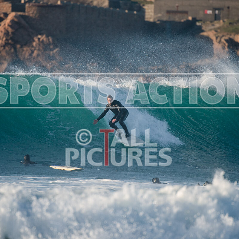 Vazon Surfing_27-02-2021-170 - SURFING AT VAZON BAY GUERNSEY