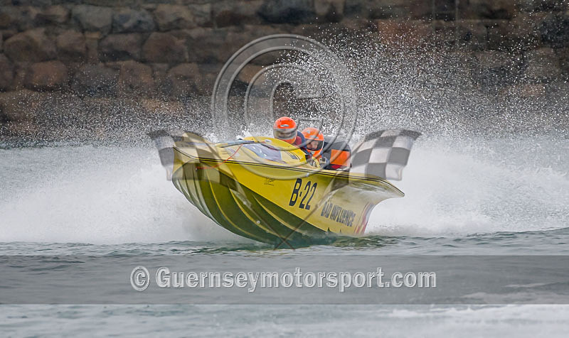 Powerboats_08-10-2016-27 - GPA STANLEY GIBBONS SERIES_RACE-9