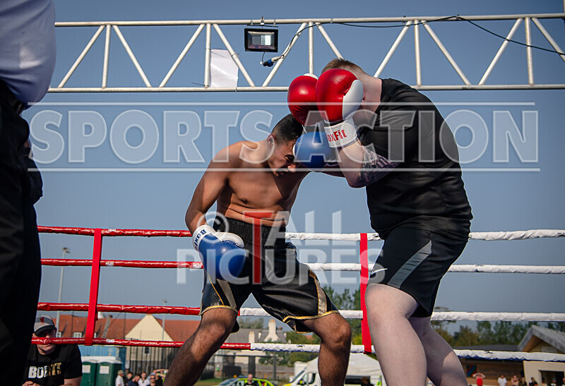 BOUT 6 - Tony -Foxey- Fox v Tyler -the Lion- Quintels-8 - BOUT 6 - Tony 'Foxey' Fox v Tyler 'the Lion' Quintels