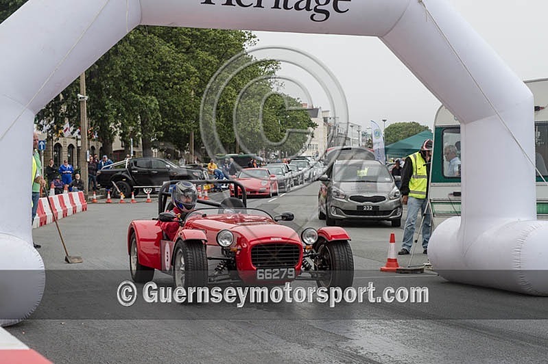 Heritage Charity Hill Climb_2013-156 - HERITAGE CHARITY HILL CLIMB 2013
