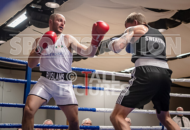 BOUT 8 - Rusian Gogercaks v Ricky Barrett-25 - BOUT 8 - Rusian Gogercaks v Ricky Barrett