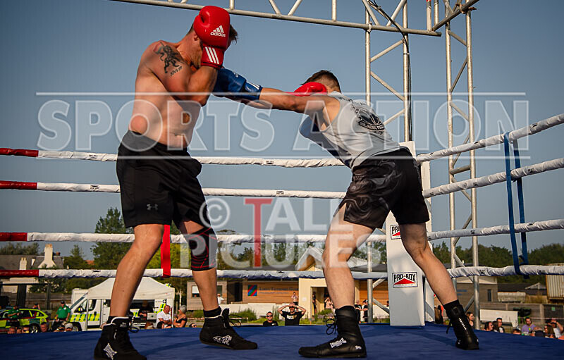 BOUT 9 - Jan -the Destroyer- Dame v Tom Schmiedhuber-36 - BOUT 9 - Jan 'the Destroyer' Dame v Tom Schmiedhuber