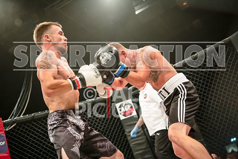 BOUT-2- Jason Enticott v Josh Manning-33 - BOUT-2: Jason Enticott v Josh Manning