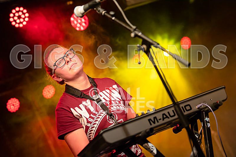 Honest Crooks-217 - HONEST CROOKS