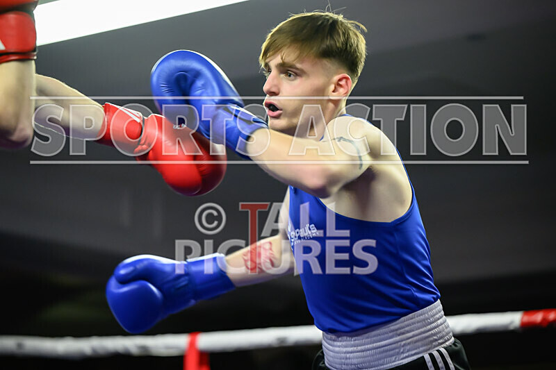 BOUT- 6_Aaron Gallichan v Andrew Kingston-51 - BOUT: 6_Aaron Gallichan v Andrew Kingston