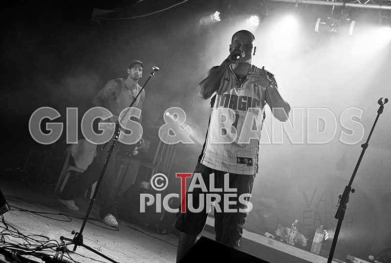 Asylum Seekas-62 - ASYLUM SEEKAS AT IVY CASTLE