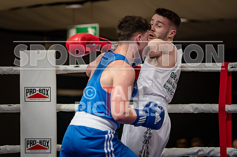 BOUT 7 - Scott Little v Ethan Jones-30 - BOUT 7 - Scott Little v Ethan Jones