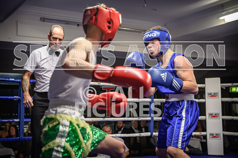 BOUT 3- Arnie Watson v Arthur Tipping-20 - BOUT 3 - Arnie Watson v Arthur Tipping