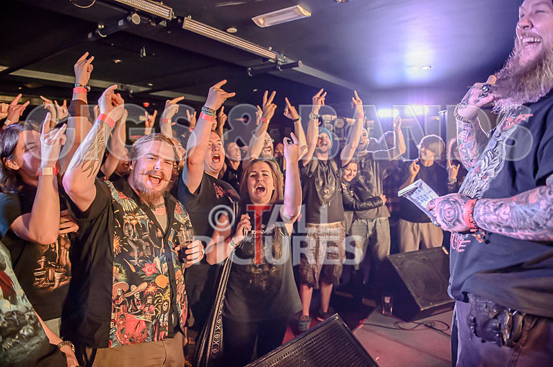 Metal to the Masses_2014-16 - METAL 2 THE MASSES 2014_THE ATMOSPHERE