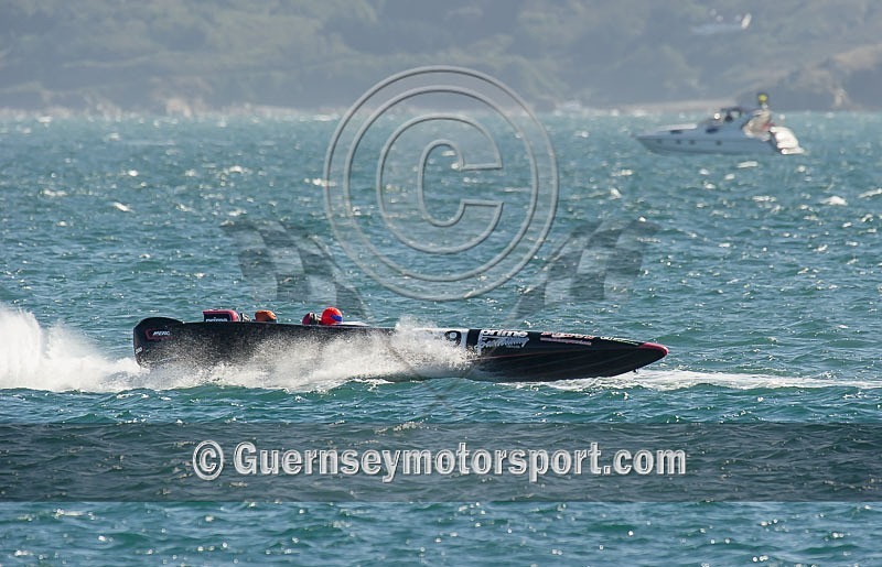 Powerboat Race_25-08-2013-32 - RACE-11 NORTH BEACH