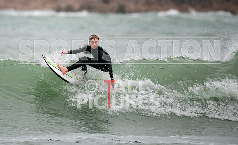 Surfing_01-11-2020-63 - SURFING AT VAZON BAY GUERNSEY