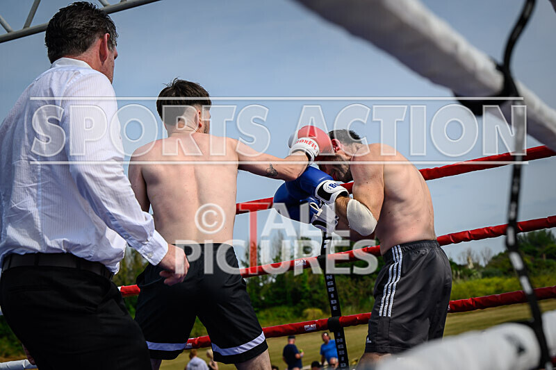 BOUT 2 - Roland 30 Seconds Archer v Sam Heart Breaker Catto-24 - BOUT 2 - Roland '30 Seconds' Archer v Sam 'Heart Breaker' Catto