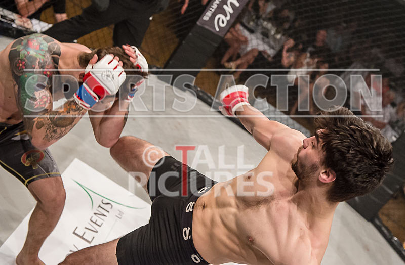 Michael Davies v Lewis Clapham-38 - MMA BRITISH LIGHTWEIGHT CHAMPIONSHIP