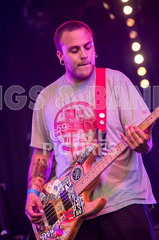 CoffeeShopKnifeFight-21 - COFFEESHOPKNIFEFIGHT