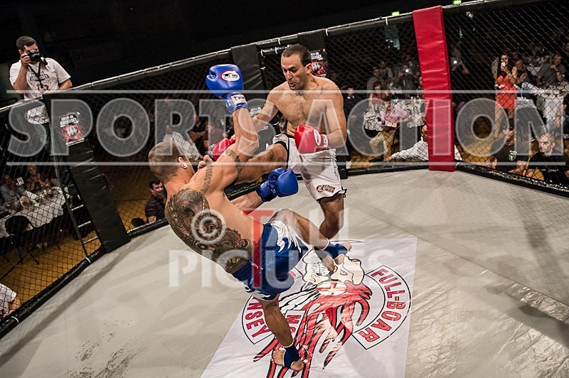 Cage Fighting_2012_Bout 8-4 - BOUT-8