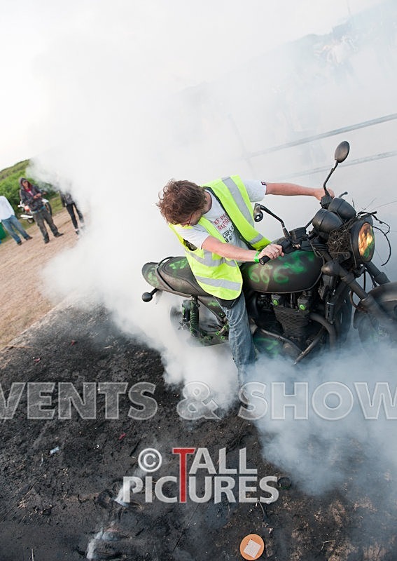 Greenman Burnout-79 - GREENMAN BURNOUTS 2010