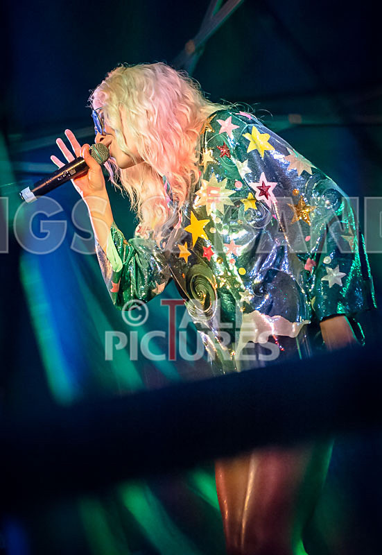 Pixie Lott-3 - PIXIE LOTT