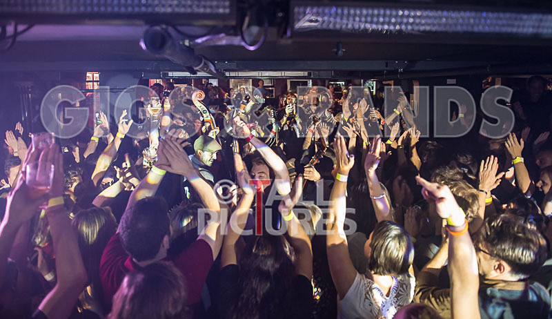 CC Smugglers-14 - CC SMUGGLERS