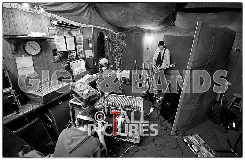 Teaspoonriverneck Studio Session-108_BW - TEASPOONRIVERNECK