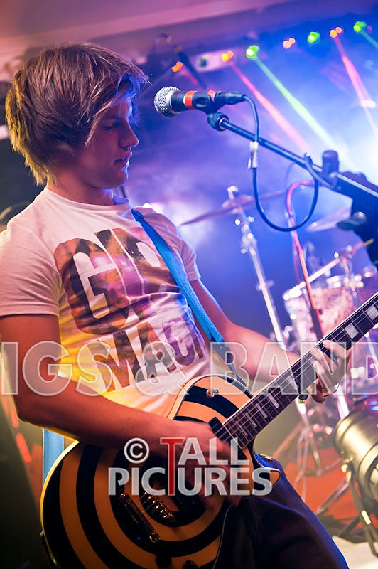 2 Minutes 2 Late-103 - 2 MINUTES 2 LATE