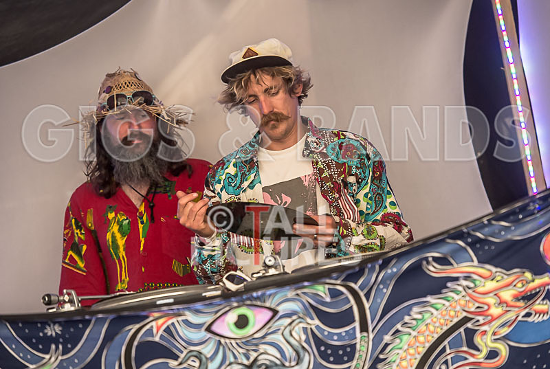 The Peace Tent_2015-28 - CHAOS PEACE TENT 2015