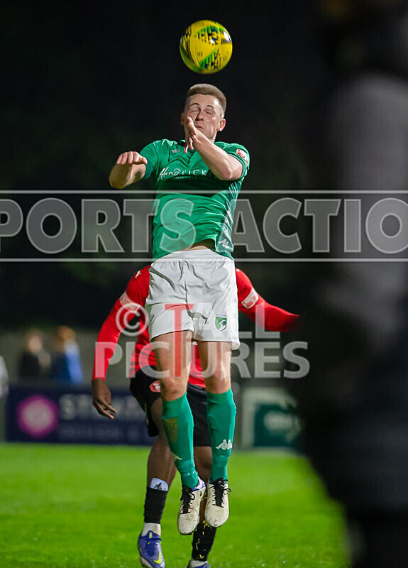 GFC v Bracknell Town_17-11-2021-27 - GUERNSEY FC v BRACKNELL TOWN