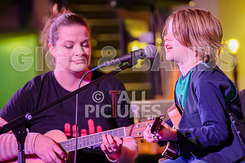 SoPM Christmas Concert 2019-57 - SCHOOL OF POPULAR MUSIC CHRISTMAS CONCERT 2019