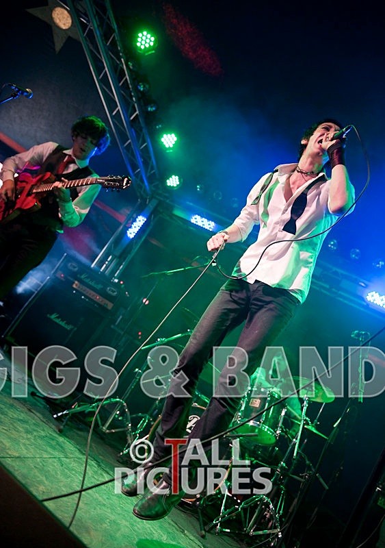 The Valentines-11 - THE VALENTINES