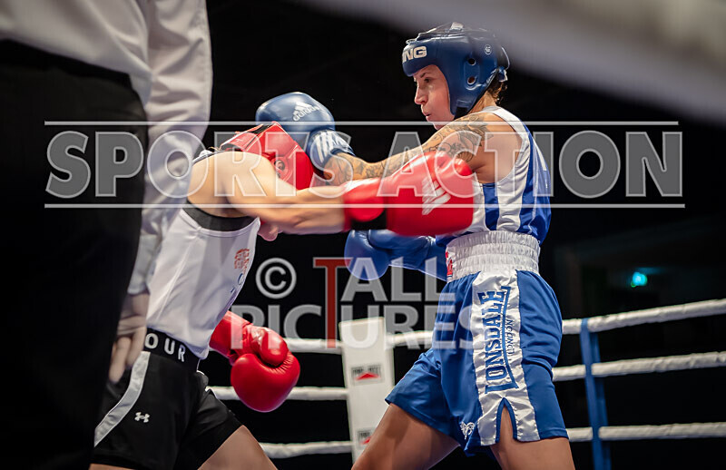 BOUT 6- Emma Martin v Stephanie Adlington-14 - BOUT 6: Emma Martin v Stephanie Adlington