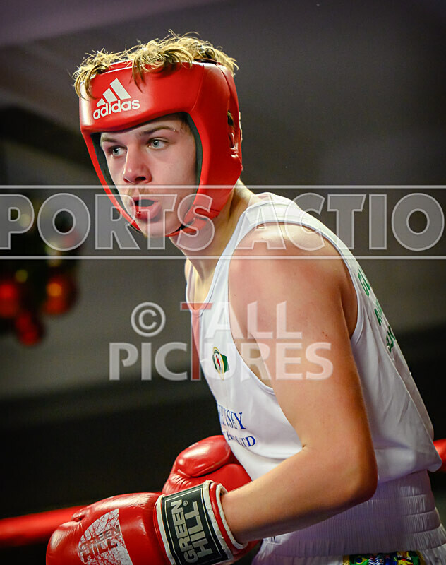 BOUT- 5_Ethan Le Moignan v Adrian Salmonowicz-23 - BOUT 5_Ethan Le Moignan v Adrian Salmonowicz