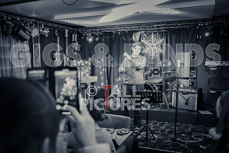 SoPM Christmas Gig_2019_SOLO-3 - SoPM CHRISTMAS GIG 2019_SOLO ACTS