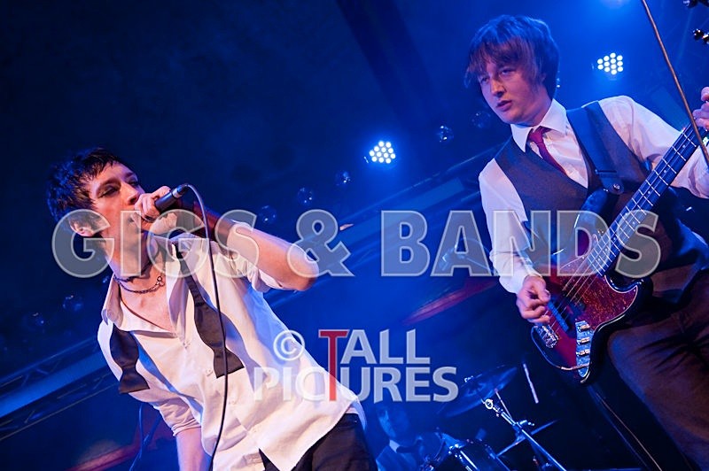 The Valentines-16 - THE VALENTINES