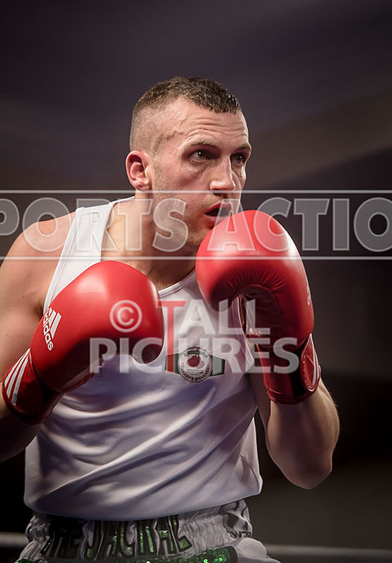 Bout - 8_Jimmy Lesbirel v Daryll Bath-10 - Bout - 8_Jimmy Lesbirel v Daryll Bath