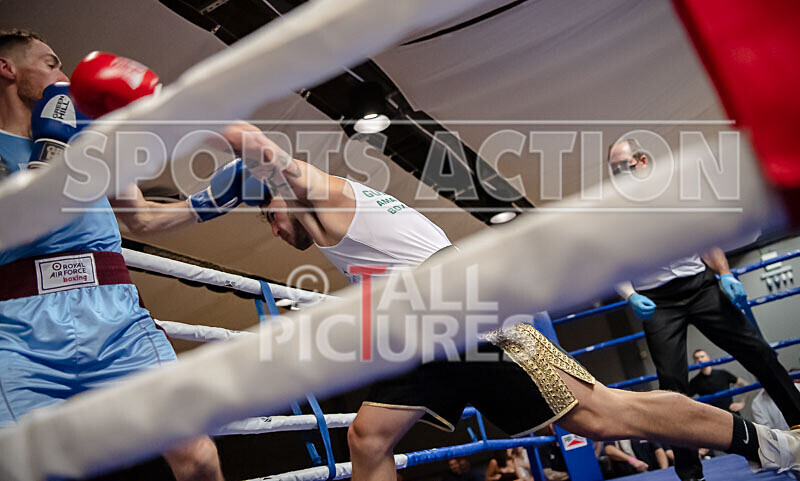 BOUT 13_Billy Poullain v Arran Devine-44 - BOUT 13_Billy Poullain v Arran Devine