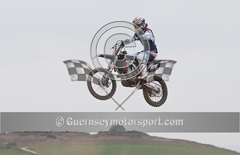 Moto-X_05-03-11-42 - MOTO-X_05-03-2011