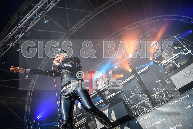 Fade 2 Grey-490 - FADE 2 GREY