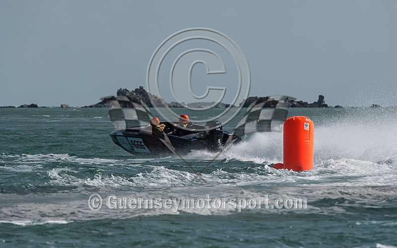 Powerboat Racing 2014_Race-1-124 - RACE-1 NORTH BEACH OUTER