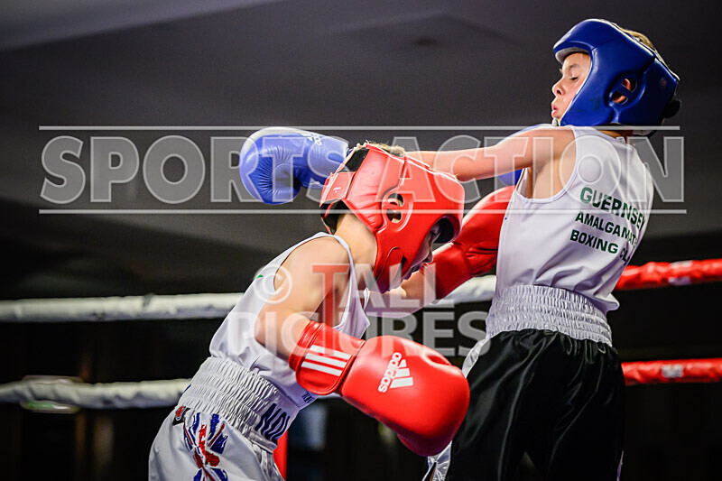 BOUT- 1 - Nolan Buddery v Frankie Veron-22 - BOUT 1 - Nolan Buddery v Frankie Veron