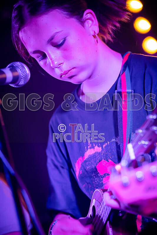 Iffy Biro-16 - IFFY BIRO