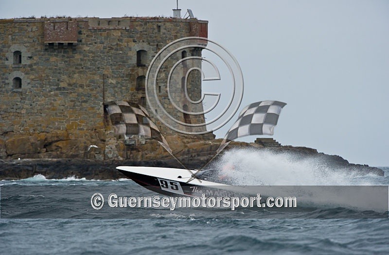 Powerboat_2011_Round-3-78 - ROUND-3 NORTH BEACH OUTER