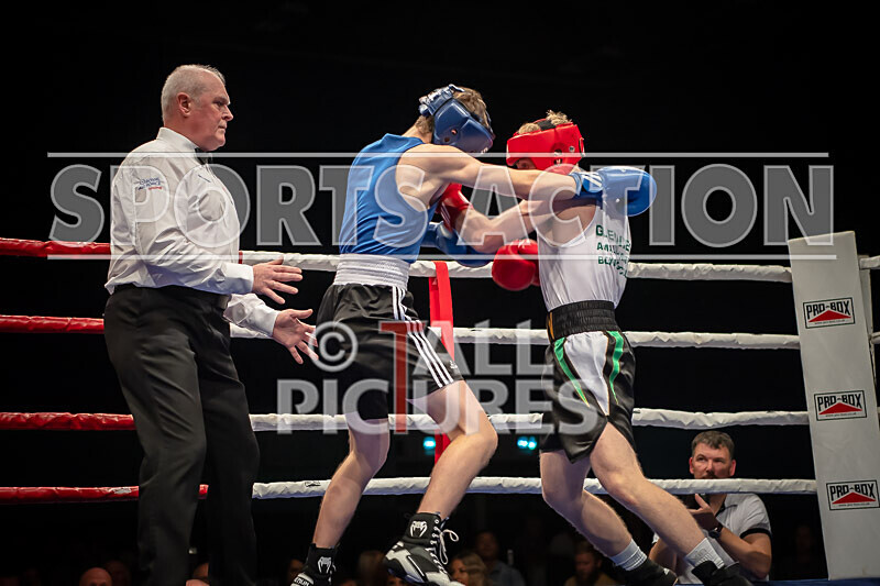 BOUT 7- Finn Walsh v Steven Gilligan-16 - BOUT 7: Finn Walsh v Steven Gilligan