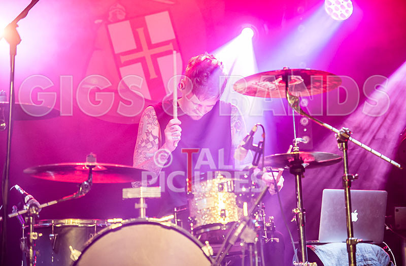 The Kings-39 - KINGS